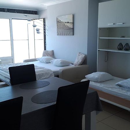 Modern Studio With Beautiful Sea View - 9Th Floor Blankenberge Exterior photo