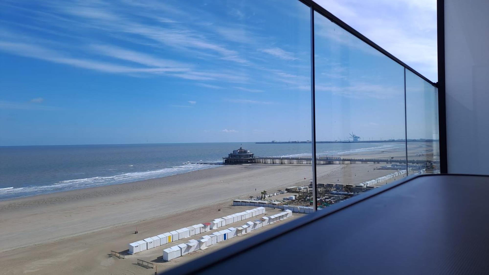 Modern Studio With Beautiful Sea View - 9Th Floor Blankenberge Exterior photo